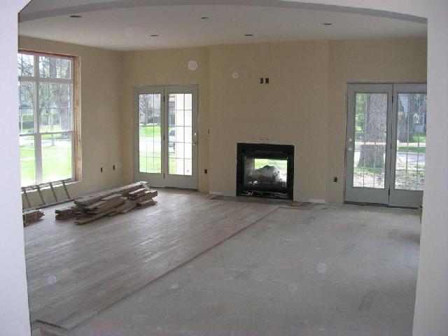 274 North Remington Road Columbus, OH 43209 - Photo 2 of 2