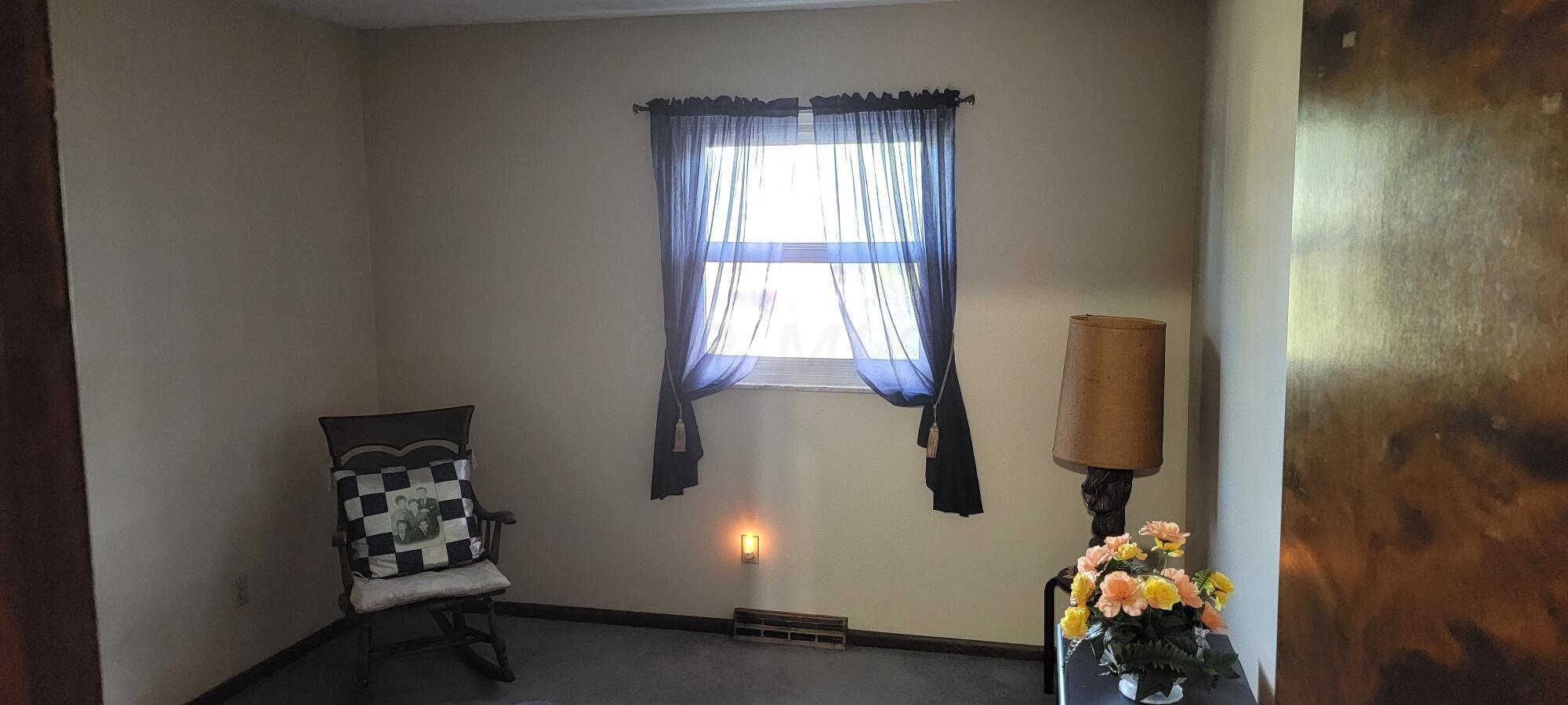 6105 Sandgate Road Columbus, OH 43229 - Photo 21 of 28 Bedroom 4