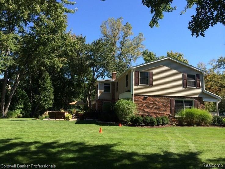 111 Manor Road Bloomfield Hills, MI 48304 - Photo 62 of 65 069-1234432-mls.jpg