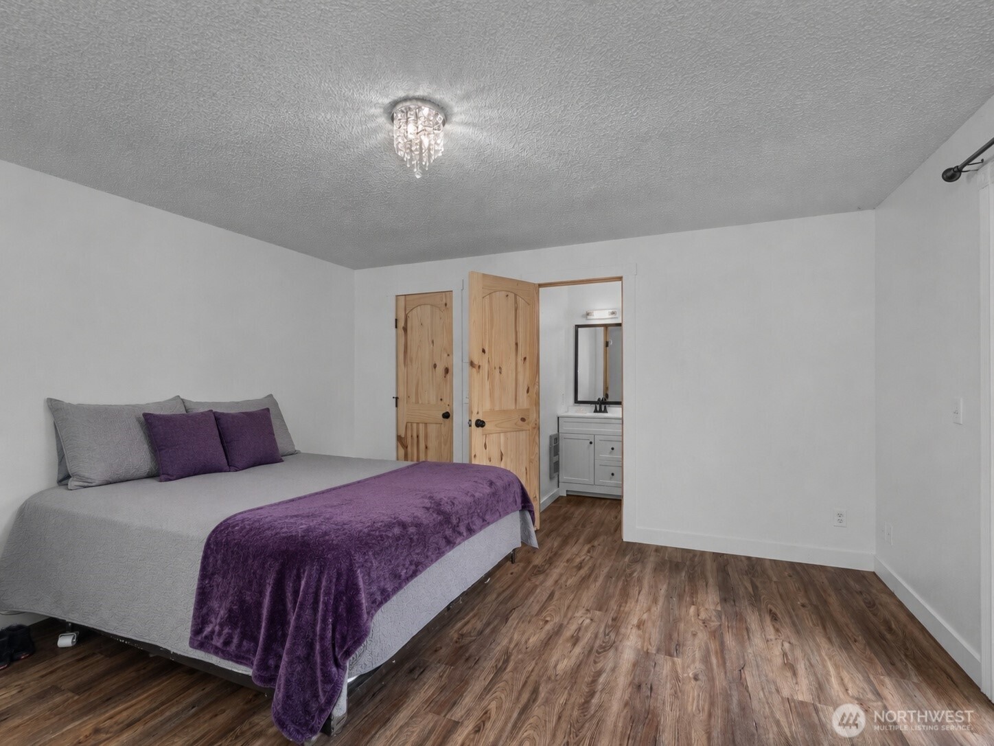 18426 Old Highway 99 Southwest Rochester, WA 98579 - Photo 10 of 33