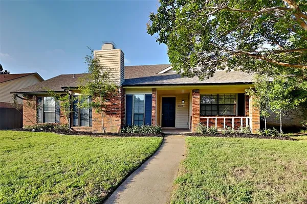 $2,645 | 2845 London Lane, Flower Mound, TX 75028