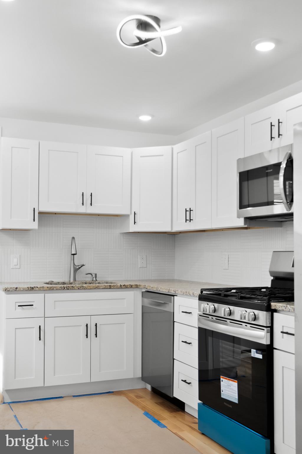 2818 Agate Street Philadelphia, PA 19134 - Photo 21 of 33