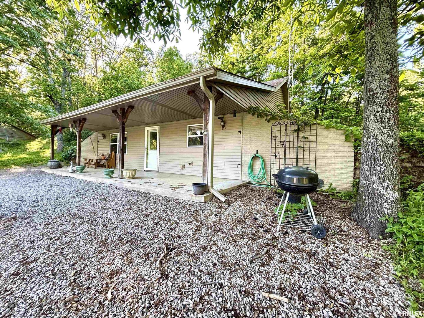 7544 Geranium Road Oakdale, IL 62268 - Photo 3 of 32