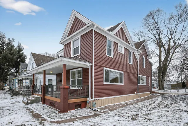 $254,900 | 415 West Battell Street, Mishawaka, IN 46545