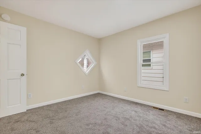 $254,900 | 415 West Battell Street, Mishawaka, IN 46545