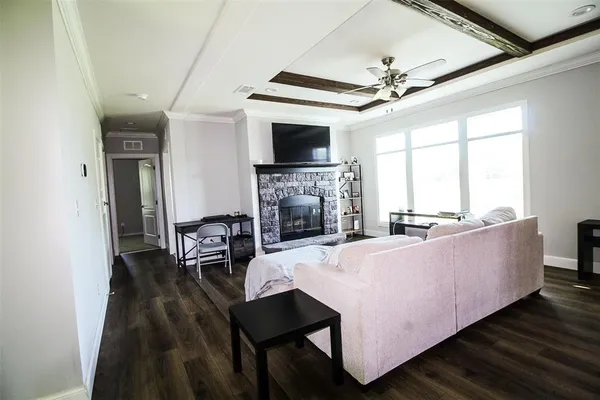 $525,000 | 4076 County Road 1088, Celeste, TX 75423