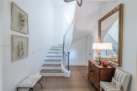 $6,950,000 | 743 Almeria Avenue, Coral Gables, FL 33134