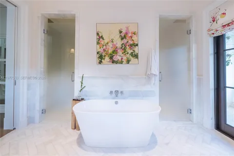 $6,950,000 | 743 Almeria Avenue, Coral Gables, FL 33134