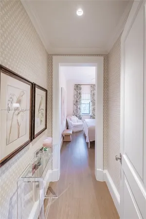 $6,950,000 | 743 Almeria Avenue, Coral Gables, FL 33134