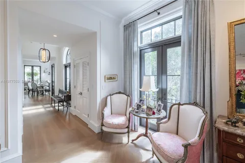 $6,950,000 | 743 Almeria Avenue, Coral Gables, FL 33134