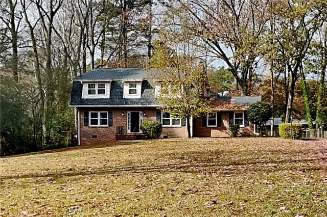 $2,300 | 2779 Lanier Drive, Snellville, GA 30078