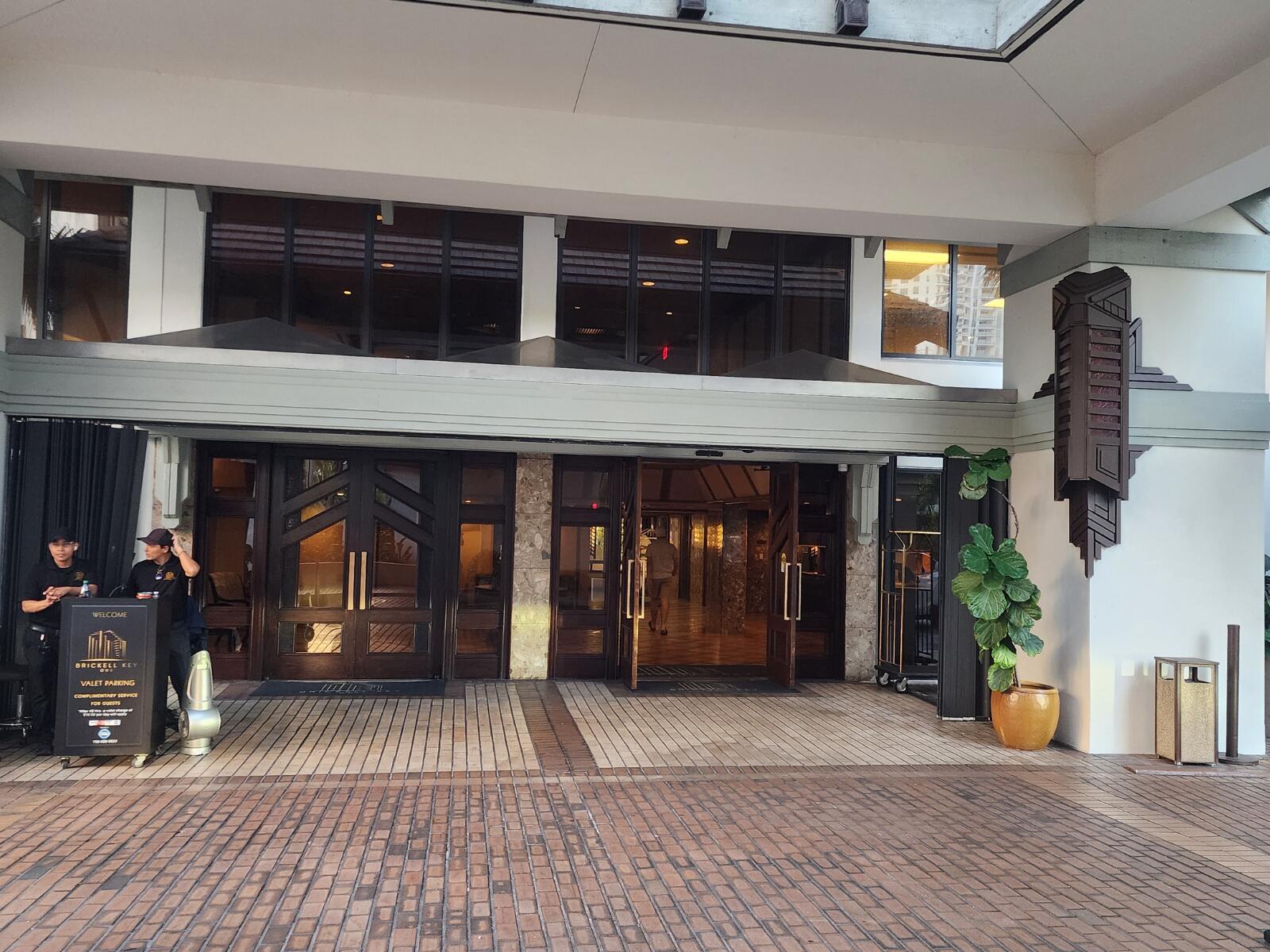 520 Brickell Key Drive, Unit A1200 Miami, FL 33131 - Photo 19 of 21 a front view of a building with traffic signal lights