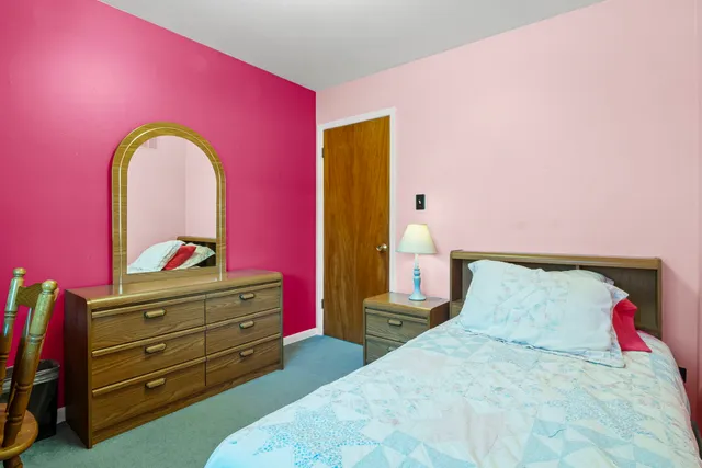 $349,900 | 1194 Cedar Lane, Elk Grove Village, IL 60007