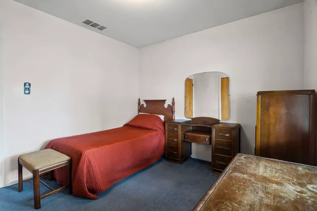 $349,900 | 1194 Cedar Lane, Elk Grove Village, IL 60007