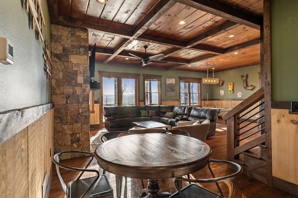 608 Blue Ridge Heights Drive Blue Ridge, GA 30513 - Photo 32 of 38