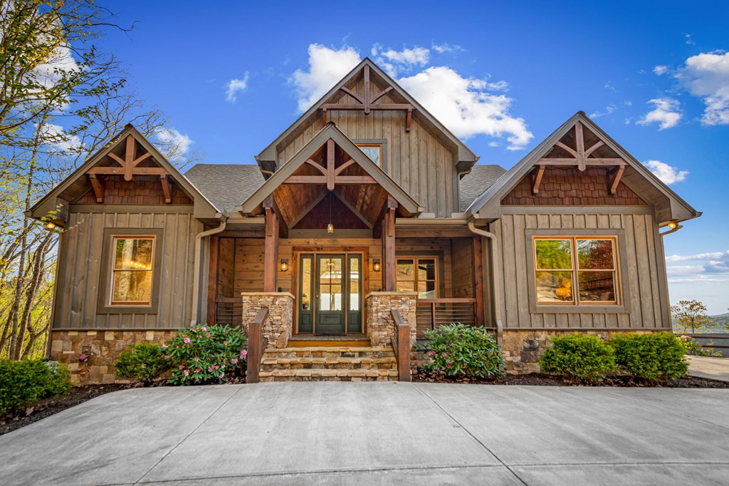 608 Blue Ridge Heights Drive Blue Ridge, GA 30513 - Photo 6 of 38