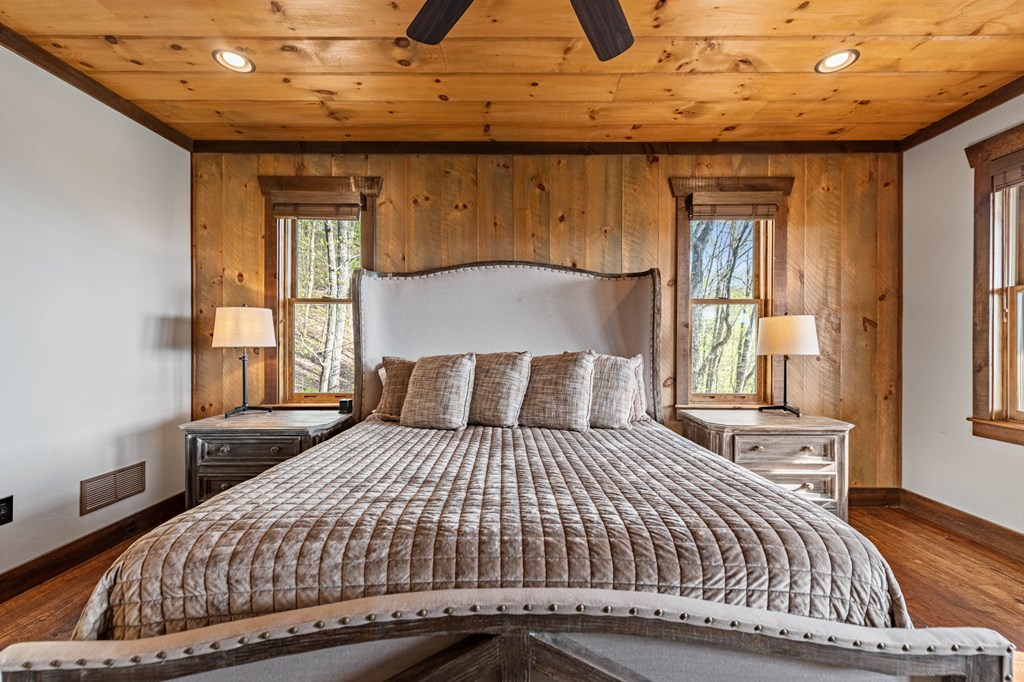 608 Blue Ridge Heights Drive Blue Ridge, GA 30513 - Photo 10 of 38