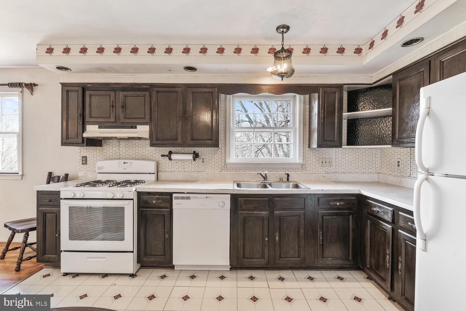 3436 Falling Green Road Olney, MD 20832 - Photo 8 of 23 Kitchen