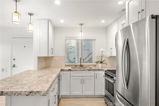 $4,995 | 352 Y Place, Unit B, Laguna Beach, CA 92651