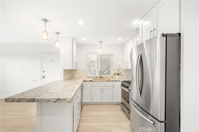 $4,995 | 352 Y Place, Unit B, Laguna Beach, CA 92651