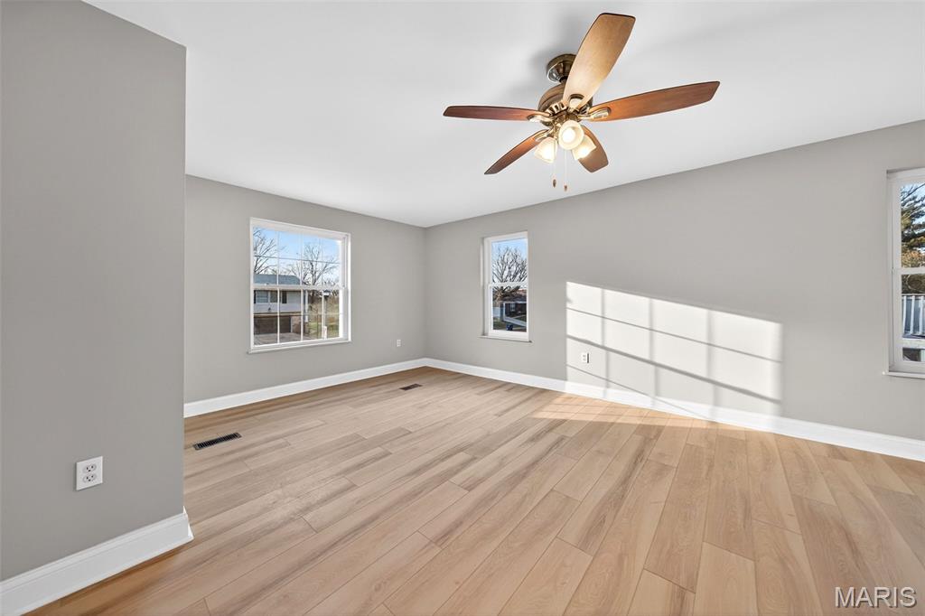 264 Braeshire Drive Ballwin, MO 63021 - Photo 15 of 36