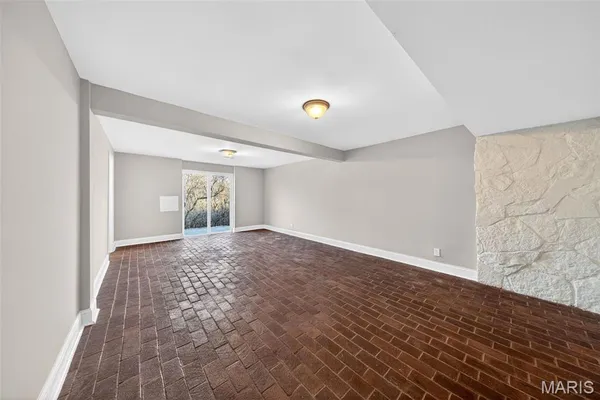 $2,450 | 264 Braeshire Drive, Ballwin, MO 63021