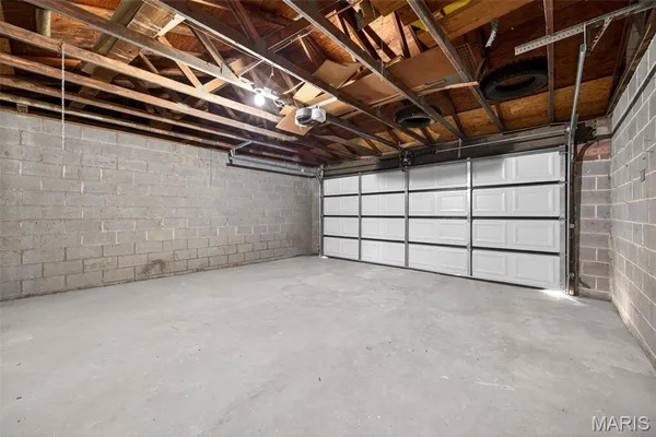 $2,450 | 264 Braeshire Drive, Ballwin, MO 63021