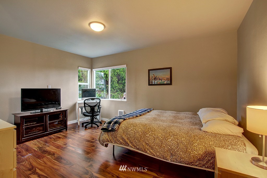 6521 Cady Road Everett, WA 98203 - Photo 10 of 18
