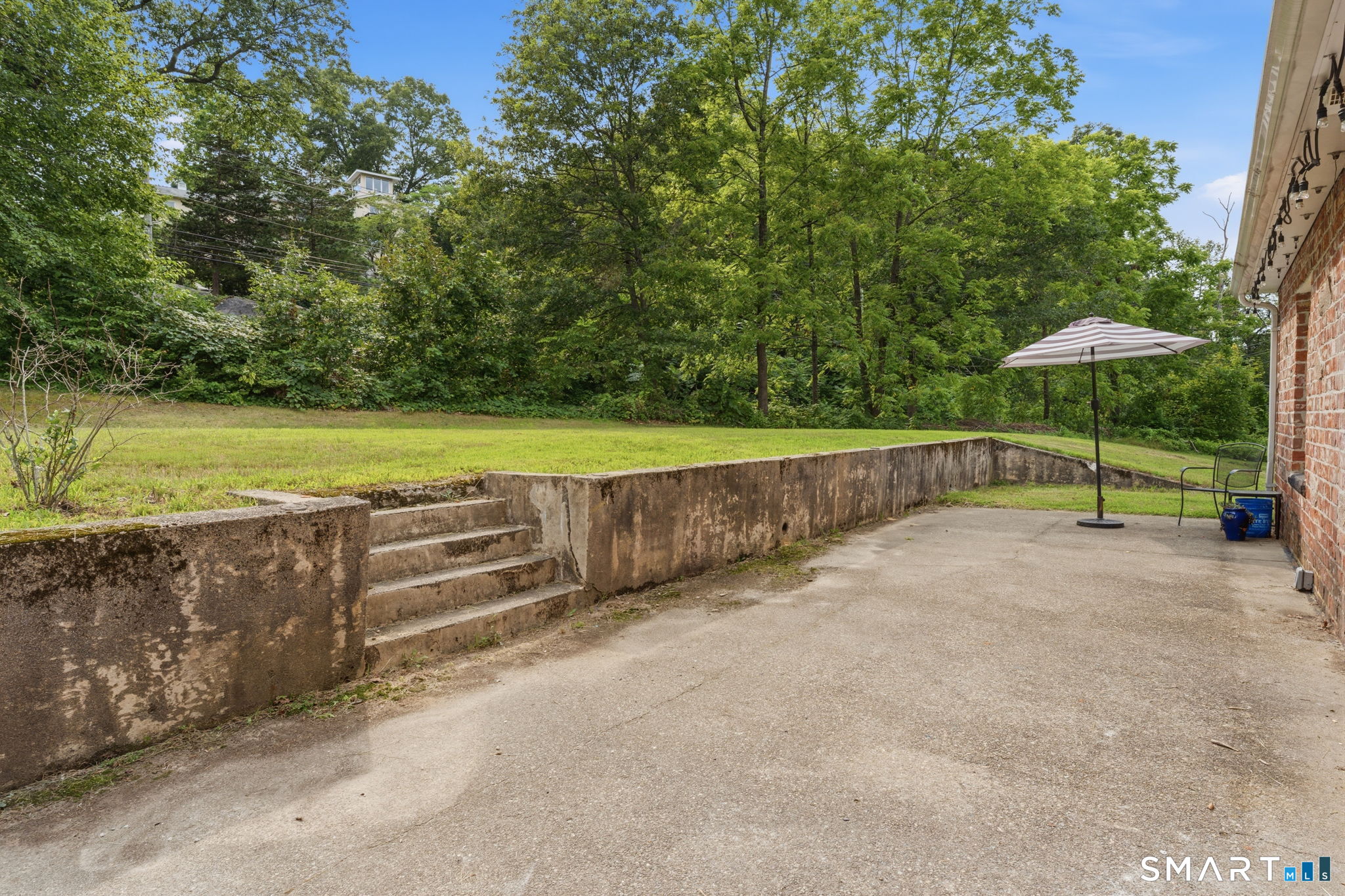 5 Richards Grove Road Waterford, CT 06375 - Photo 35 of 40 Gallery Image 35