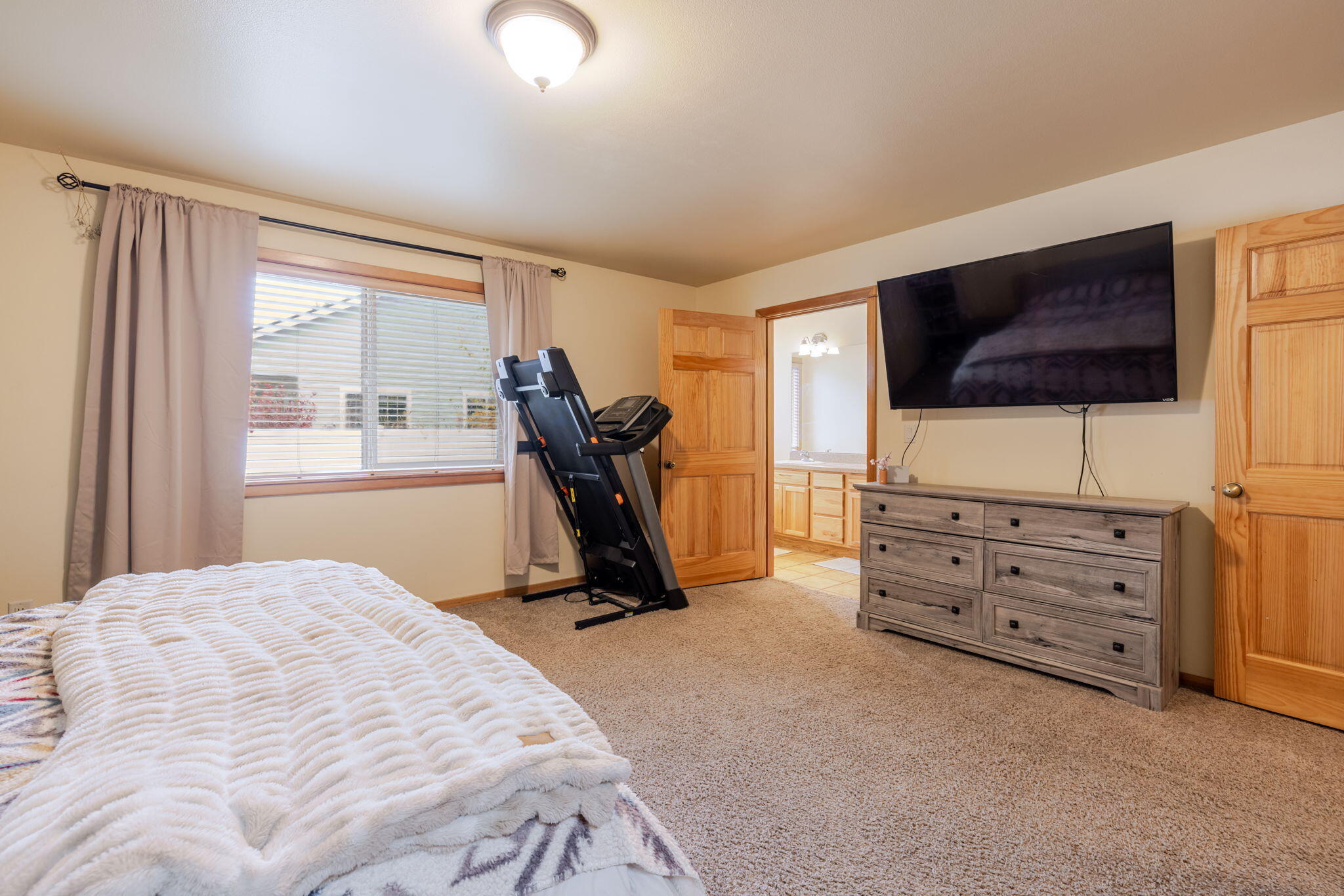 51420 Wheeler Road La Pine, OR 97739 - Photo 16 of 45