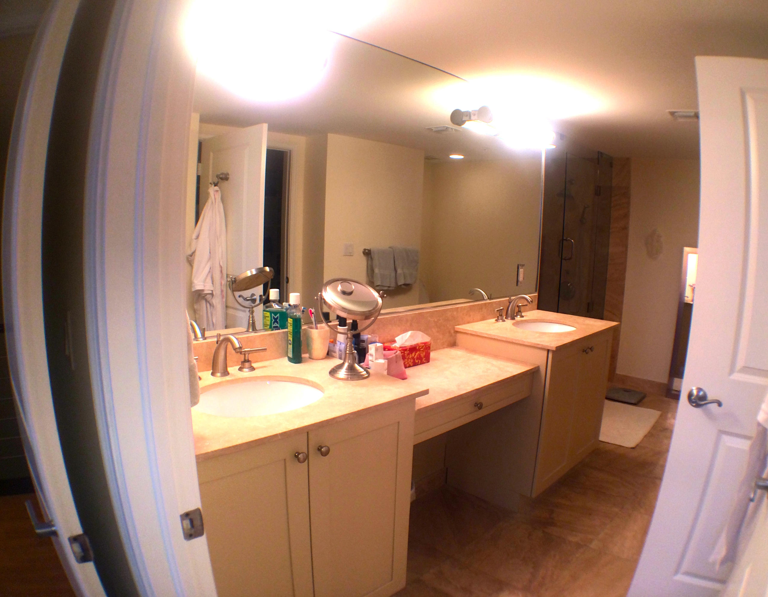 99 Southeast Mizner Boulevard, Unit PH37 Boca Raton, FL 33432 - Photo 15 of 22 Master Bathroom