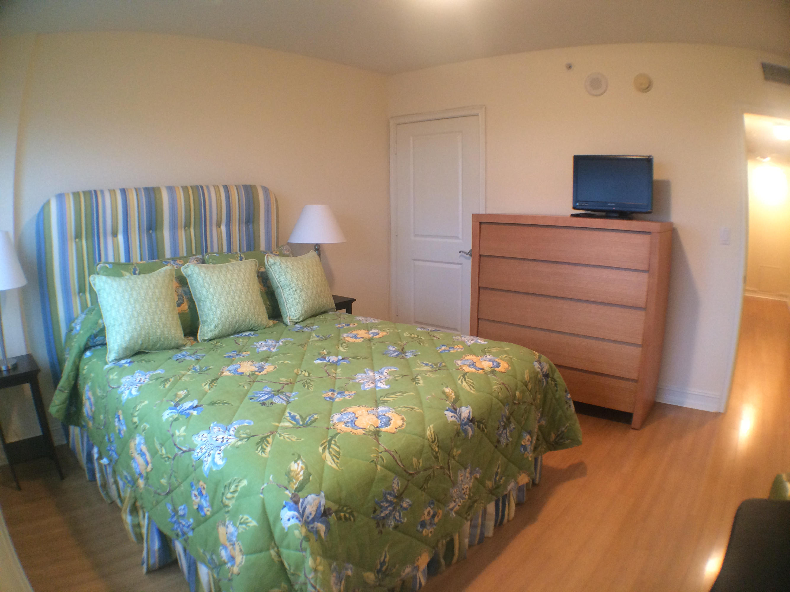 99 Southeast Mizner Boulevard, Unit PH37 Boca Raton, FL 33432 - Photo 16 of 22 Second Bedroom