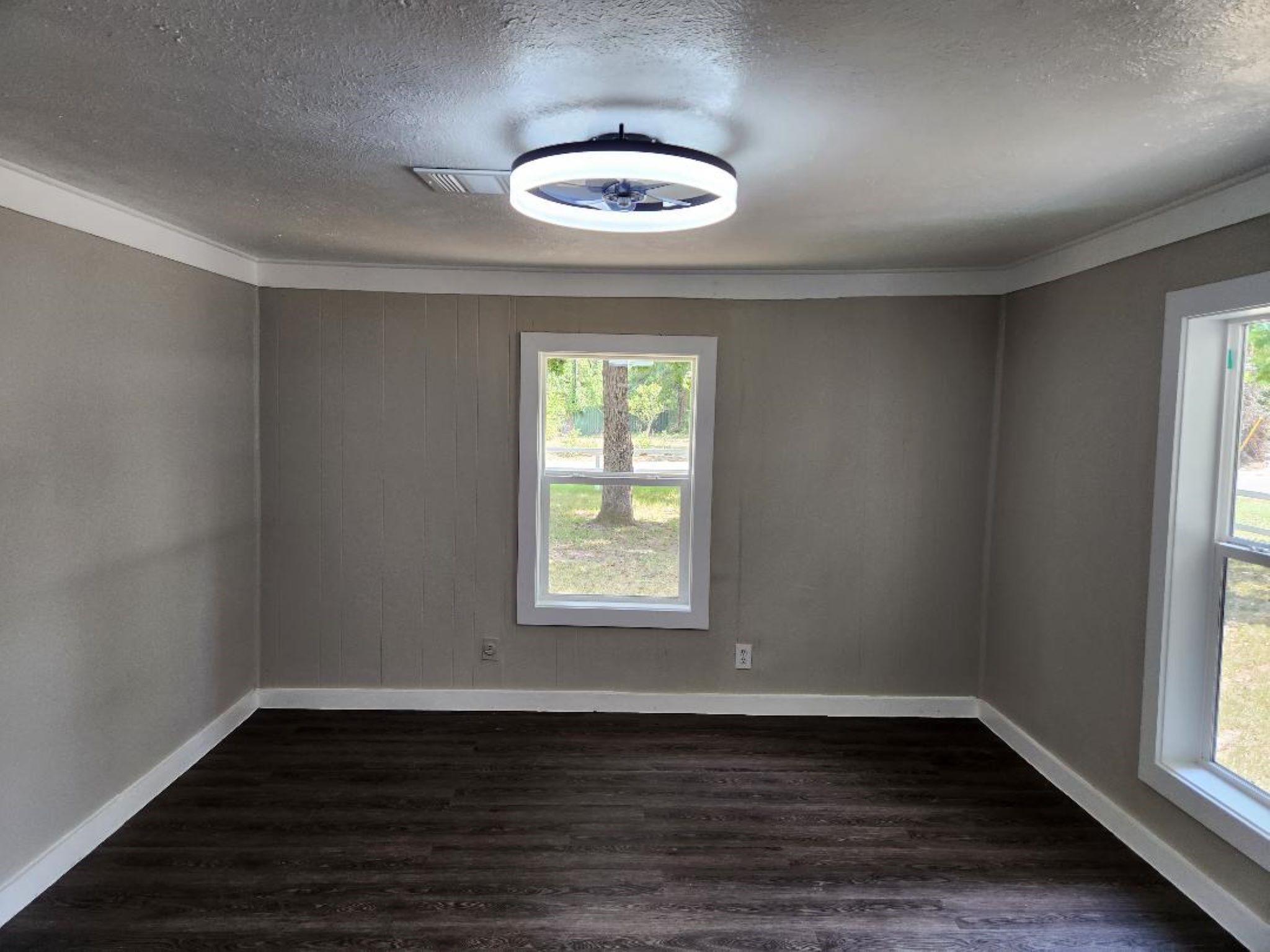 728 Hudson Road Conroe, TX 77304 - Photo 7 of 26