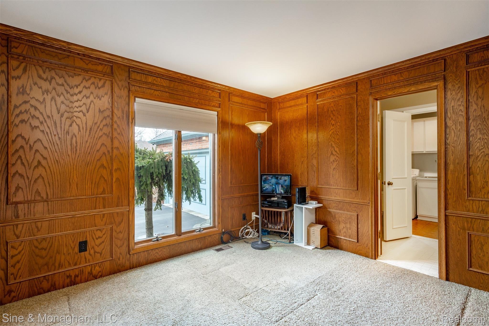 96 Lewiston Road Grosse Pointe, MI 48236 - Photo 23 of 76 96 Lewiston Int S026.jpg