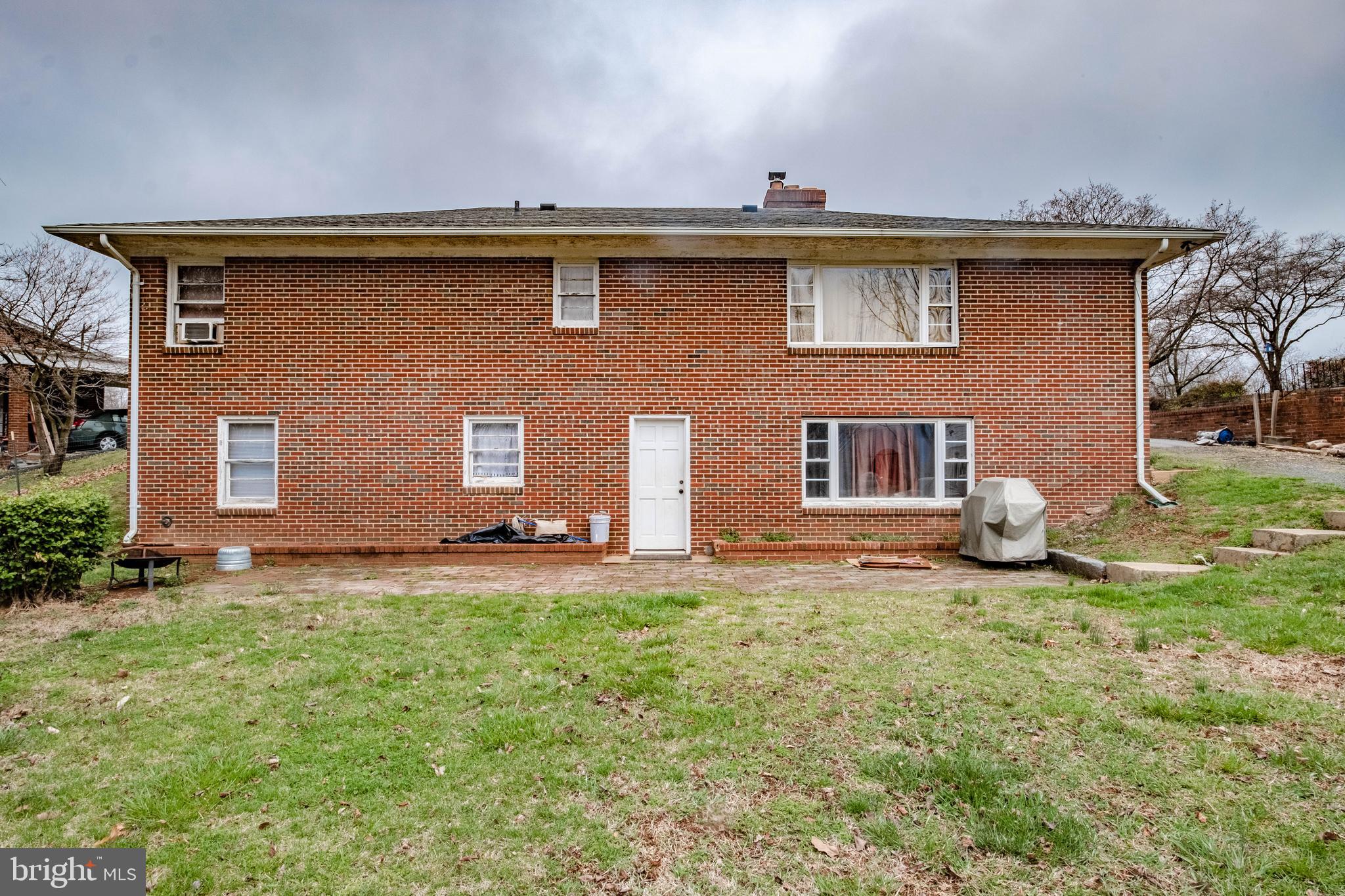 111 Accomac Road Front Royal, VA 22630 - Photo 8 of 73 Gallery Image 8