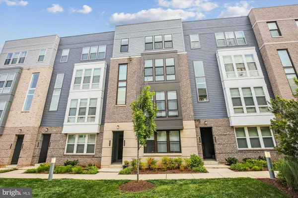$3,450 | 13411 Launders Street, Unit 30, Herndon, VA 20171