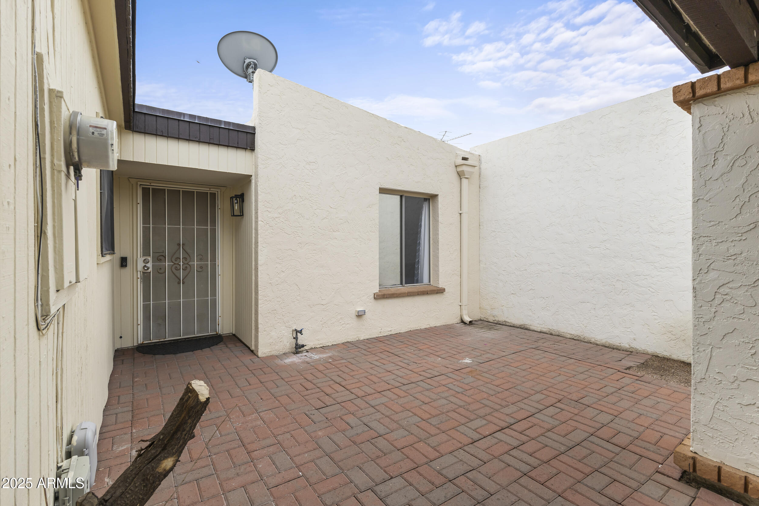 3015 West Redfield Road Phoenix, AZ 85053 - Photo 5 of 24 5__mgl8011