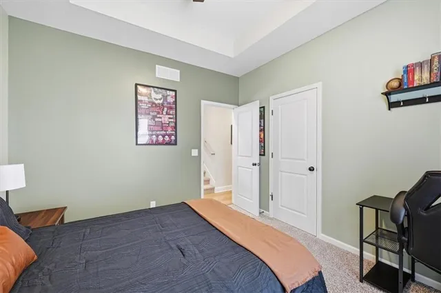 $499,000 | 2121 Sycamore Street, Leavenworth, KS 66048