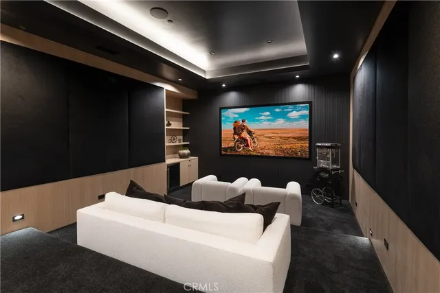 $4,899,000 | 23416 Califa Street, Woodland Hills, CA 91367