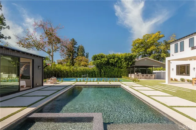$4,899,000 | 23416 Califa Street, Woodland Hills, CA 91367