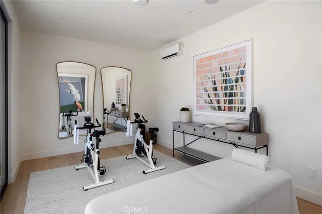 $4,899,000 | 23416 Califa Street, Woodland Hills, CA 91367