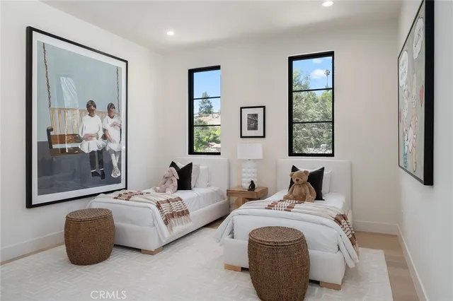 $4,899,000 | 23416 Califa Street, Woodland Hills, CA 91367