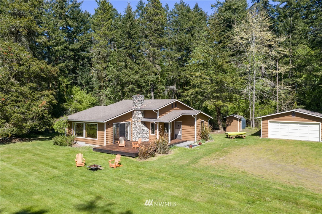 877 Lopez Road Lopez Island, WA 98261 - Photo 14 of 17