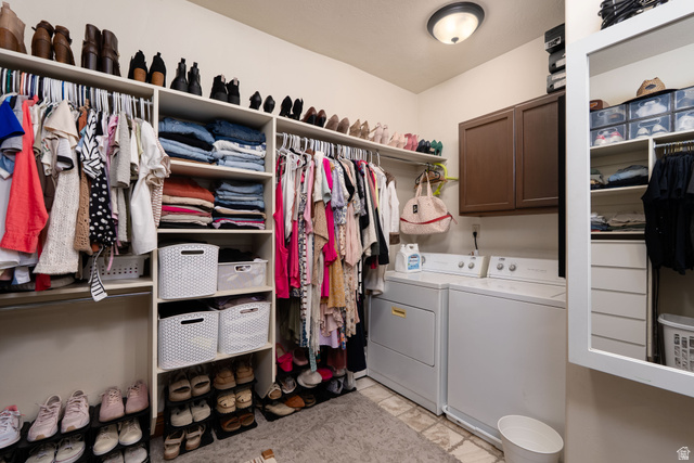 687 South 2080th Street East Springville, UT 84663 - Photo 21 of 149 Integrated laundry area featuring tile-finish flooring