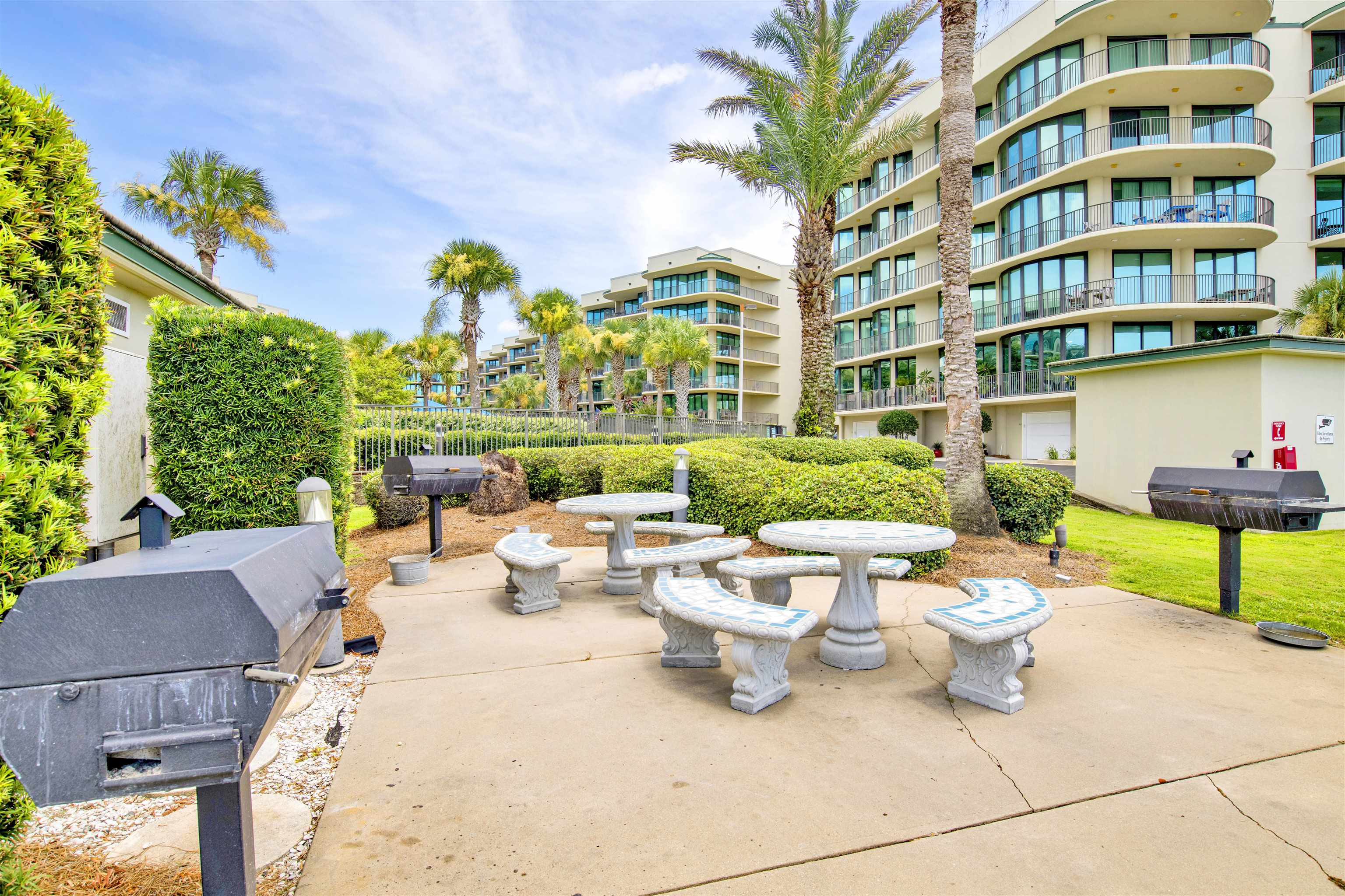 27580 Canal Road, Unit 1408 Orange Beach, AL 36561 - Photo 31 of 50 Patio