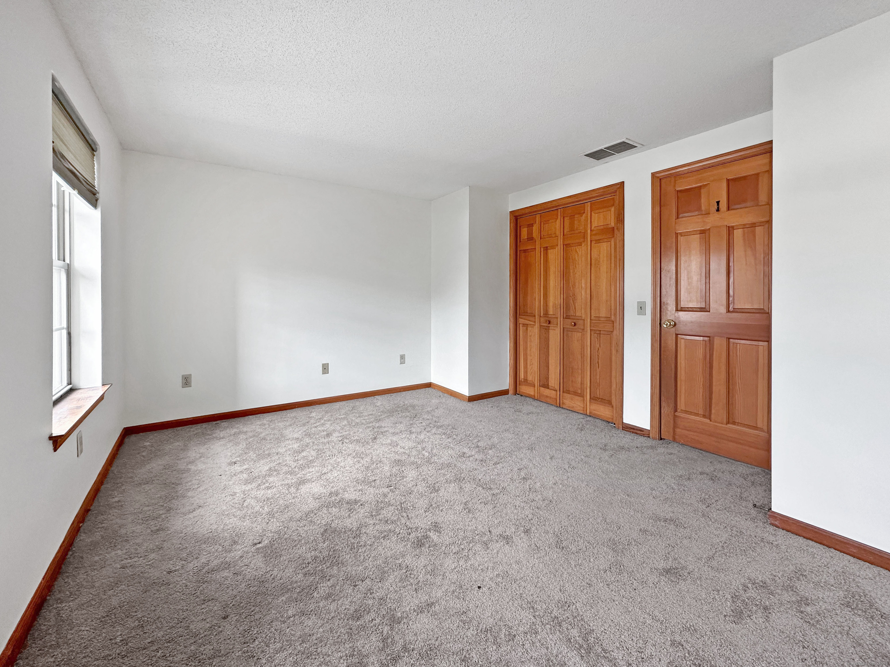 76 North Mountain Road, Unit B New Britain, CT 06053 - Photo 22 of 25