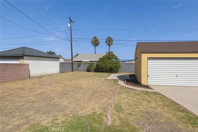 a view of a house with a garage