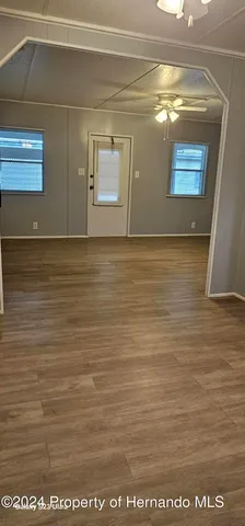 a view of room with an empty space