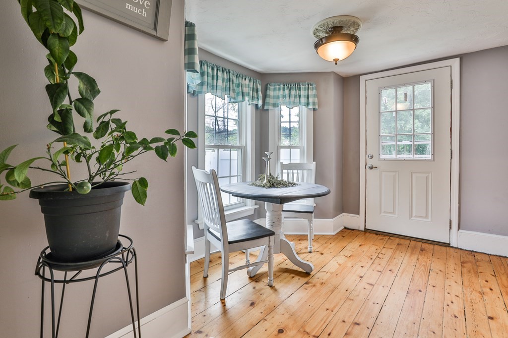 120 North Street Georgetown, MA 01833 - Photo 17 of 37