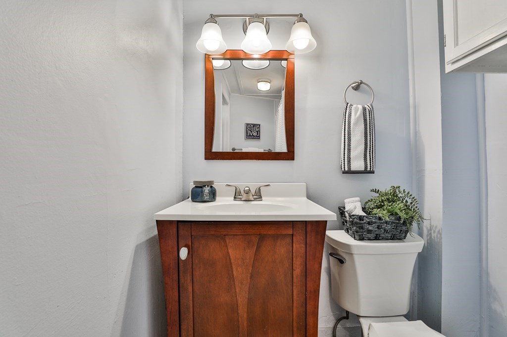 120 North Street Georgetown, MA 01833 - Photo 35 of 37